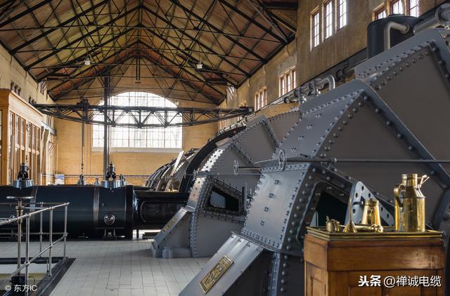 �@���S��(du��)���Ў������U�\(ch��ng)�\��������_�x��������|